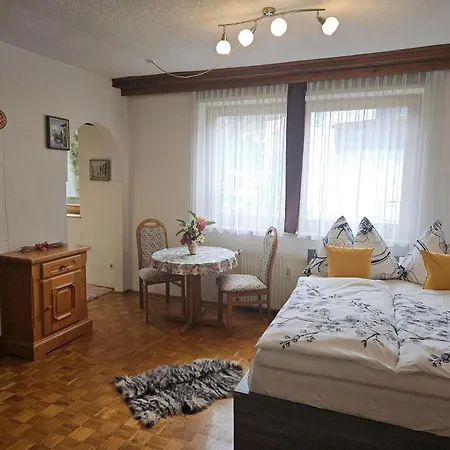 Downtown-central Aleks *